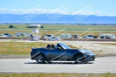 media/Apr-06-2024-Extreme Speed (Sat) [[3431b70655]]/Orange-high int/Session 3 (Turns 2 and 3)/
